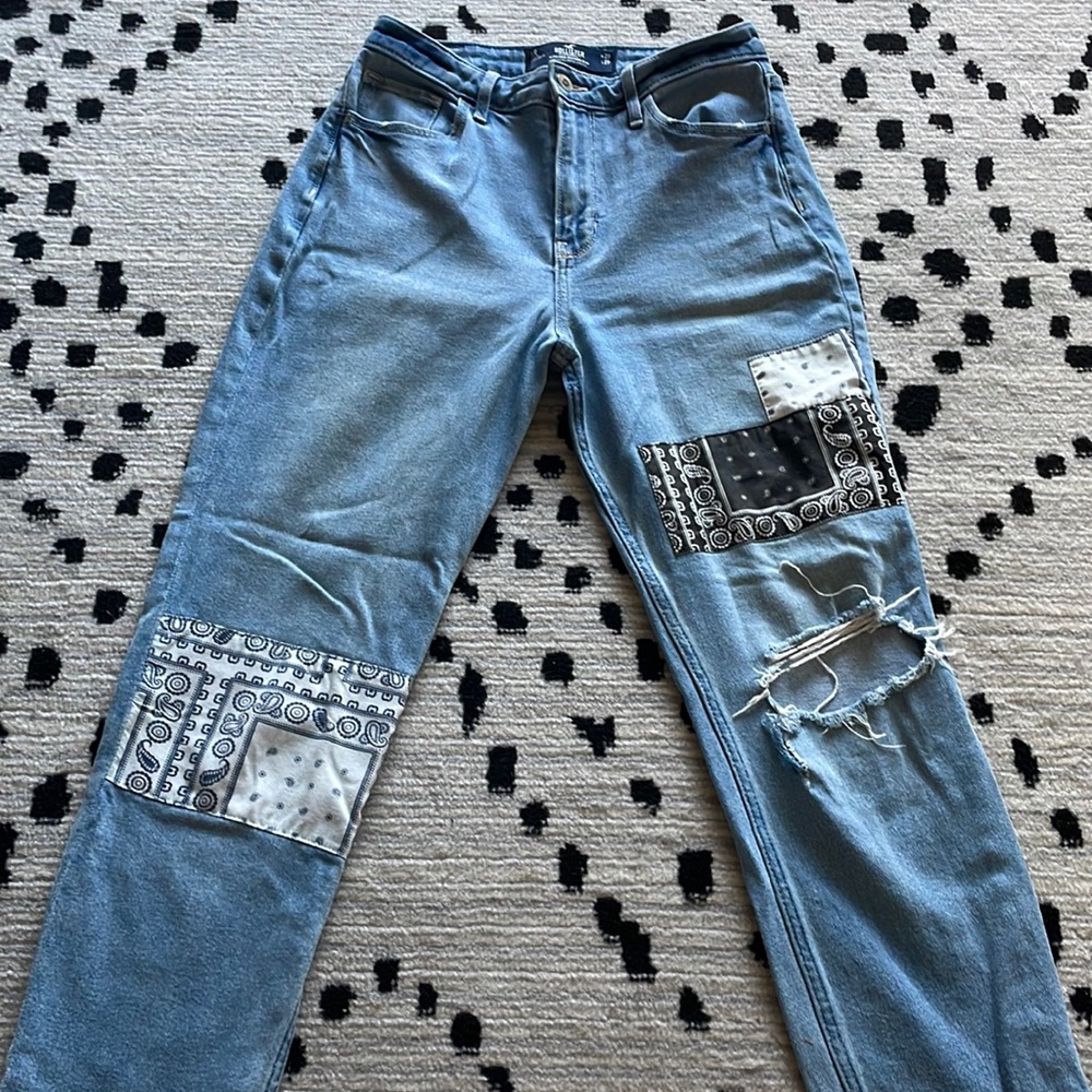Hollister jeans